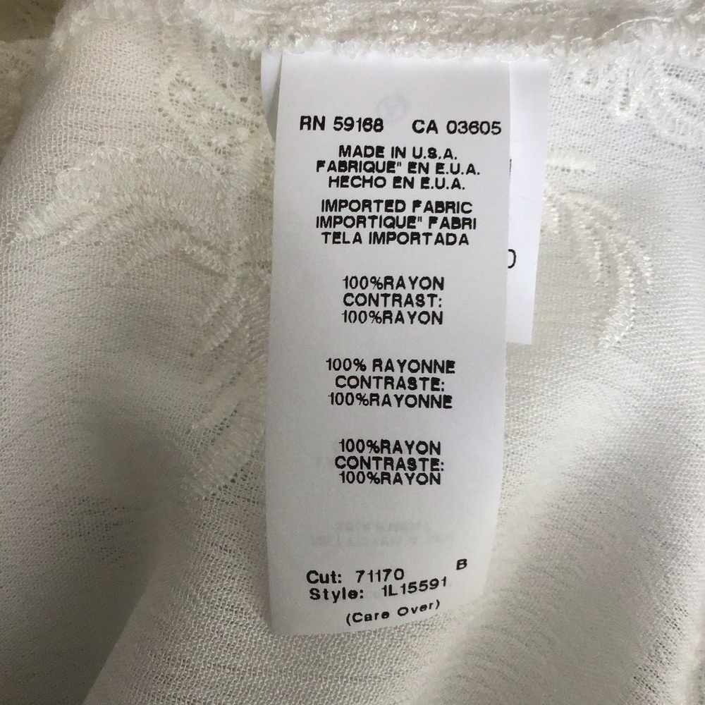 Karen Kane Beachcomber Embroidered Floral Top S - Picture 7 of 7